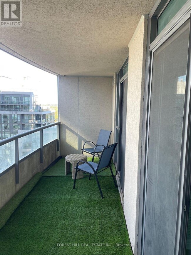 Building Photo - 18 Spring Garden Ave