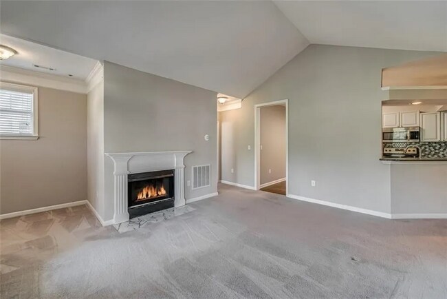 Foto del edificio - 534 Sandringham Dr