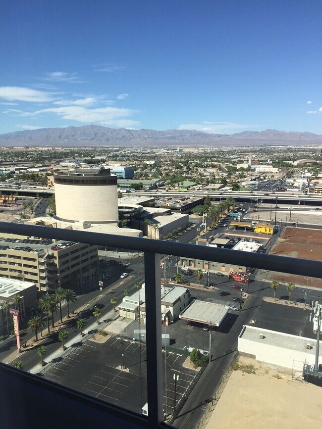 Foto del edificio - 150 Las Vegas Blvd N