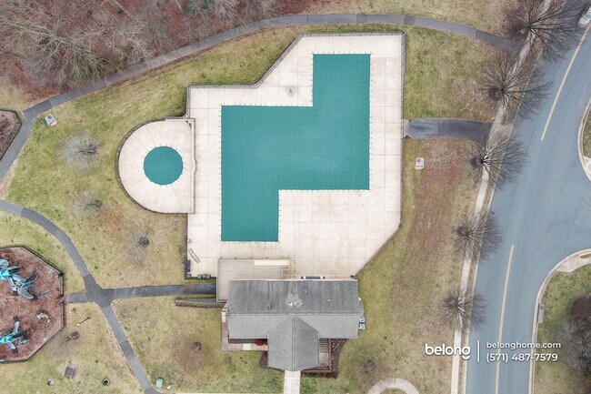 Foto del edificio - 47339 Blackwater Falls Terrace