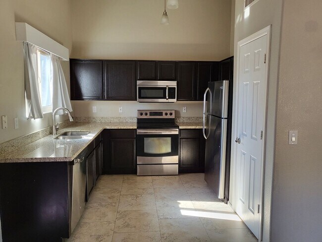 Photo - EXCELLENT 3 BED 2 BATH HOME IN THE AHWATUK...