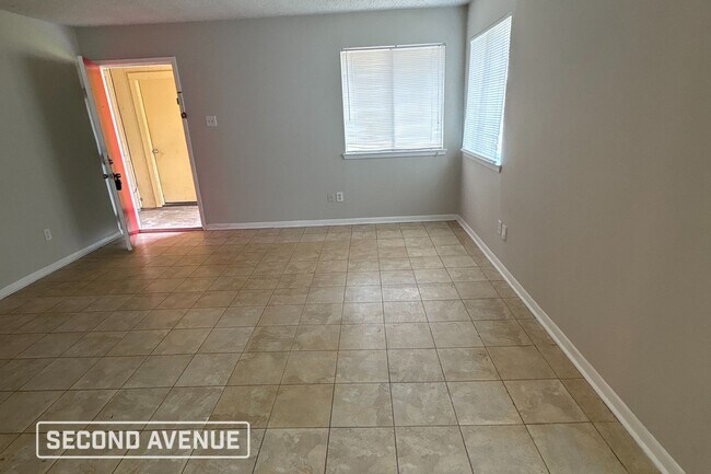 Foto del edificio - 11727 Mosscrest Dr