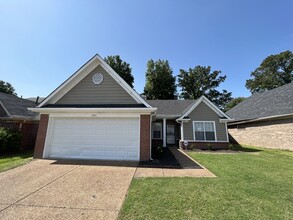 Building Photo - 7071 Anisetree Dr