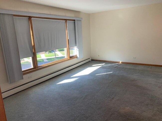 Foto del edificio - 6217 W Huntington St
