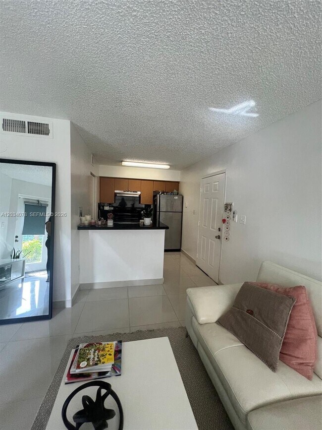 Foto del edificio - 550 S Park Rd