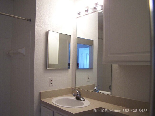 Building Photo - 1 Bedroom 1 Bath Legacy Dunes Condo