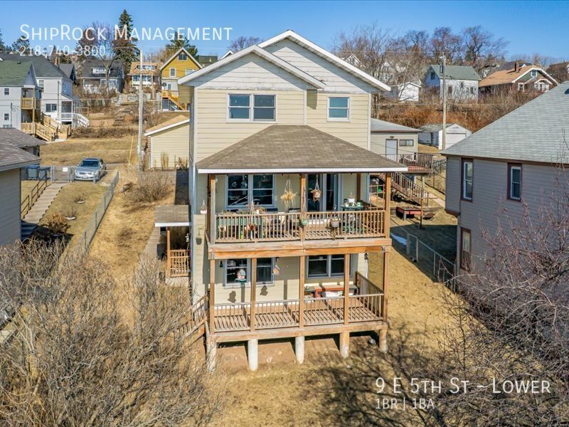 Foto principal - 9 E 5th St