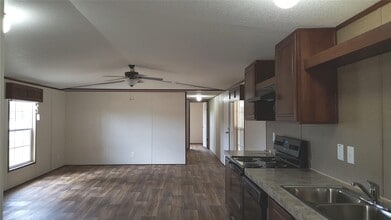 Building Photo - 808 Martin Luther King Blvd