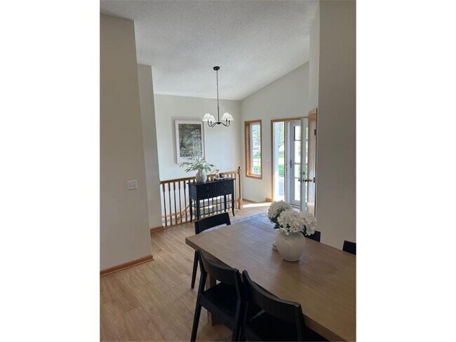 Foto del edificio - 3933 93rd Ave N