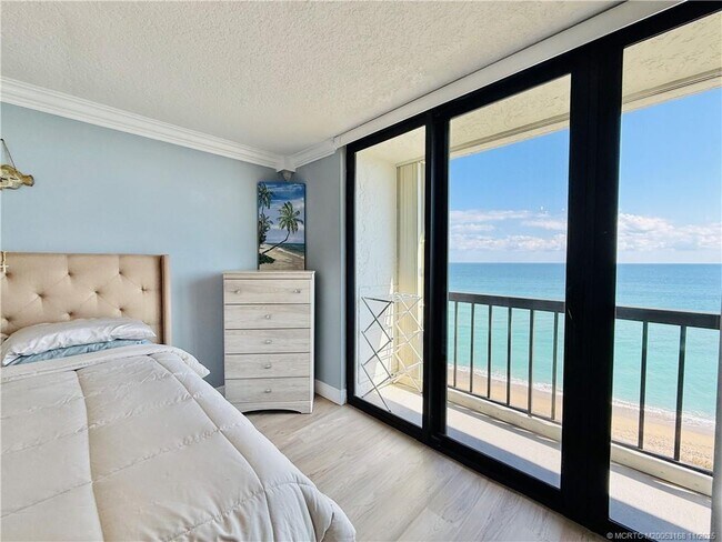 Foto del edificio - 10680 S Ocean Dr