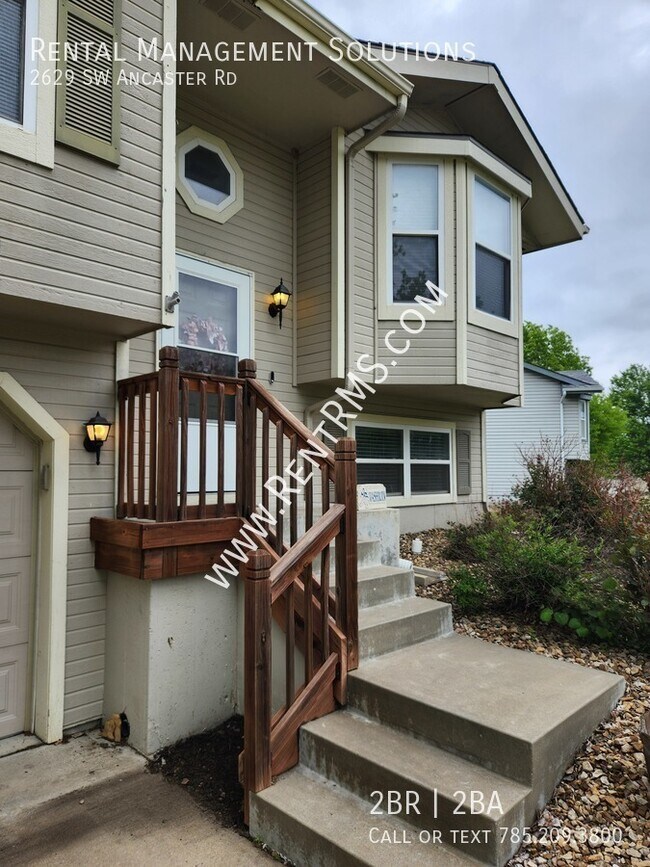 Building Photo - 2629 SW Ancaster Rd - 2+ BED/2 BATH