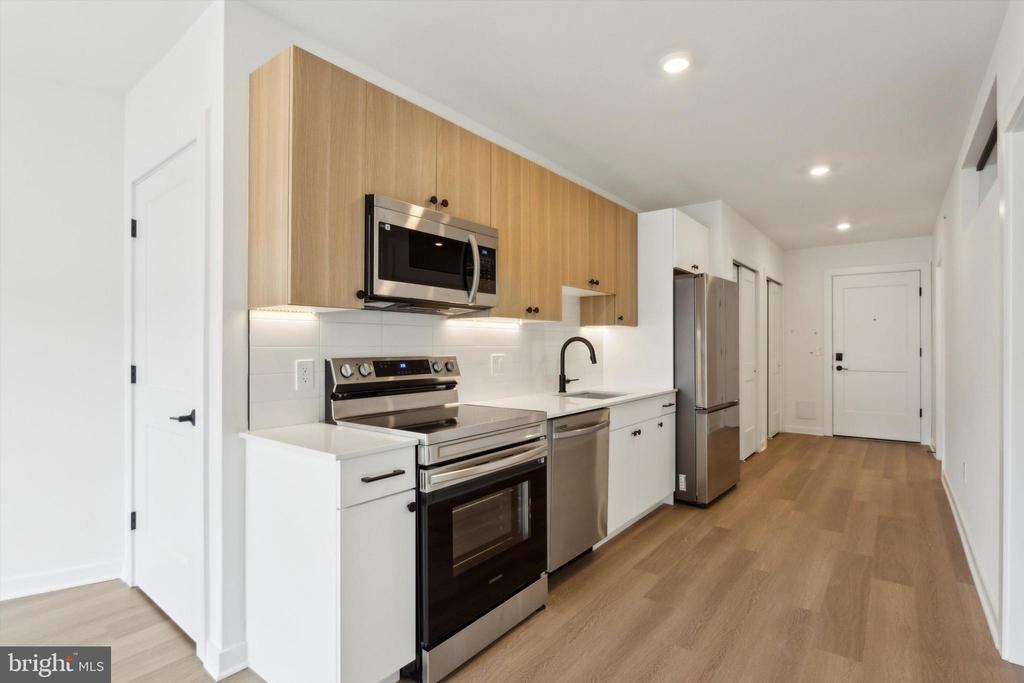 Foto principal - 828 N 2nd St