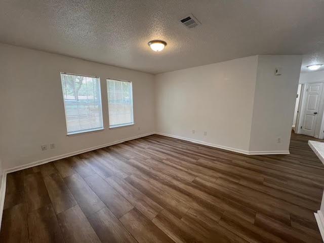 Foto principal - 100 Kazmira Ct