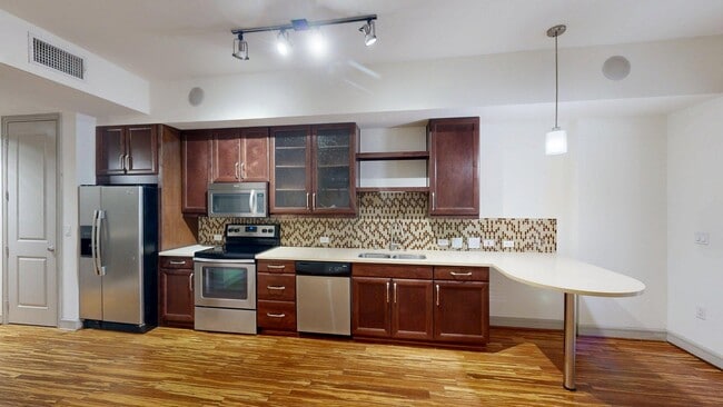 Interior Photo - Griffis Uptown