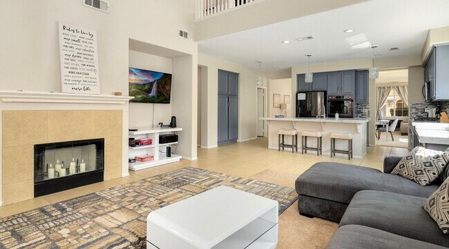 Foto del edificio - AVAILABLE NOW! Stunning UNFURNISHED 4-bedroom, 4-bathroom home at Talavera Community