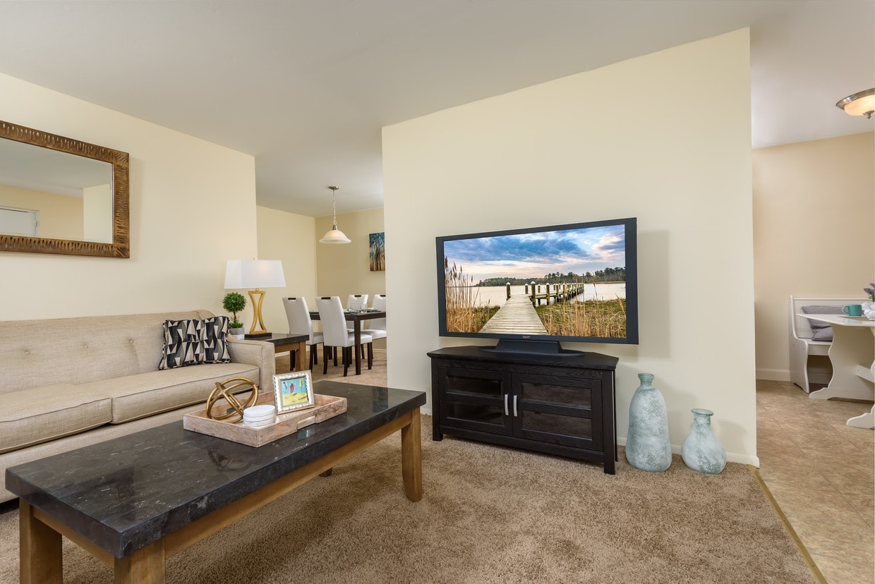 Harbor House Apartments in Claymont, DE