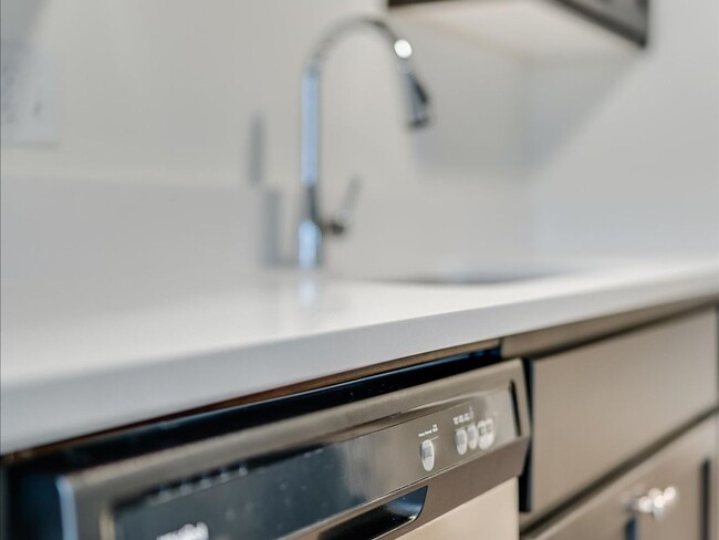 Interior Photo - Barclay Square Apartments
