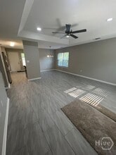 Building Photo - 407 1st St