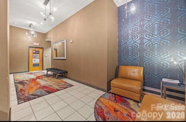 Foto del edificio - 715 N Church St