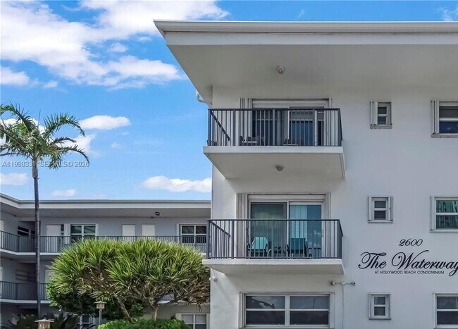Foto del edificio - 2600 S Ocean Dr