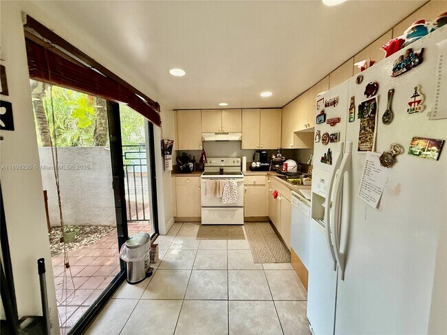Building Photo - 8331 SW 157th Ave