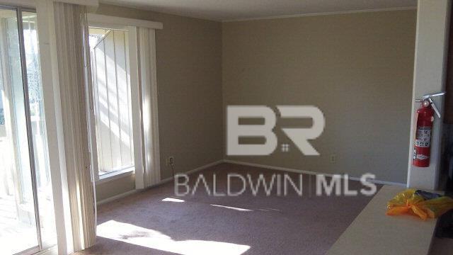 Building Photo - 2031 Sea Cliff Dr N