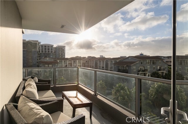 Foto del edificio - 400 W Ocean Blvd