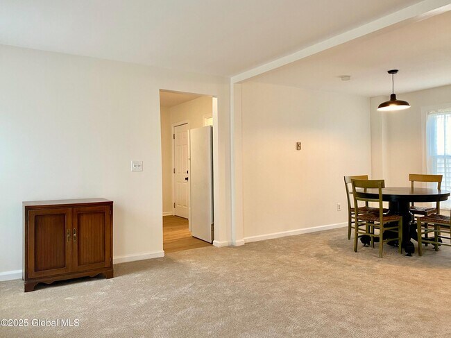 Foto del edificio - 59 Van Dam St