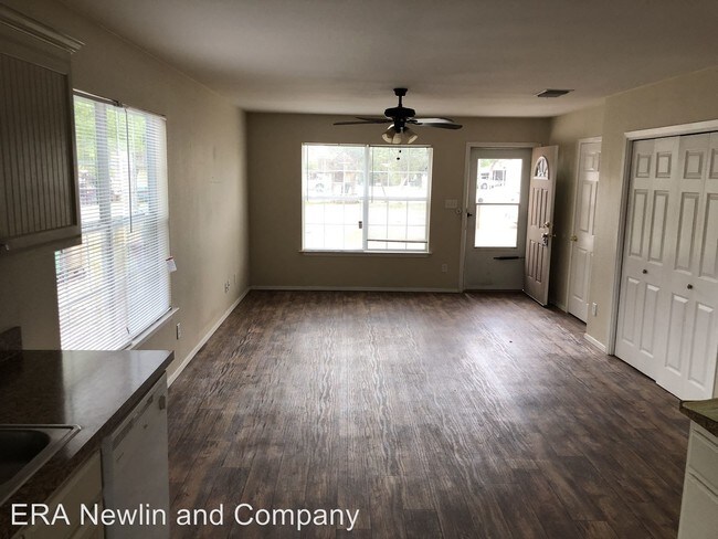 Building Photo - 3 br, 2 bath House - 129 Norma