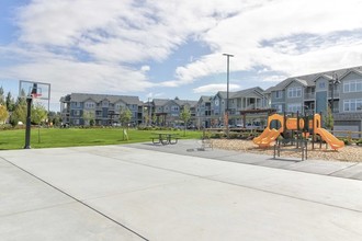 BRIGGS VILLAGE APARTMENTS Photo