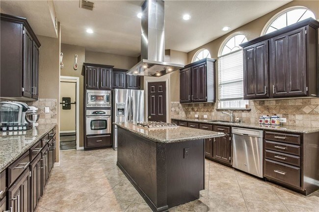 Foto del edificio - 113 Branchwood Trail