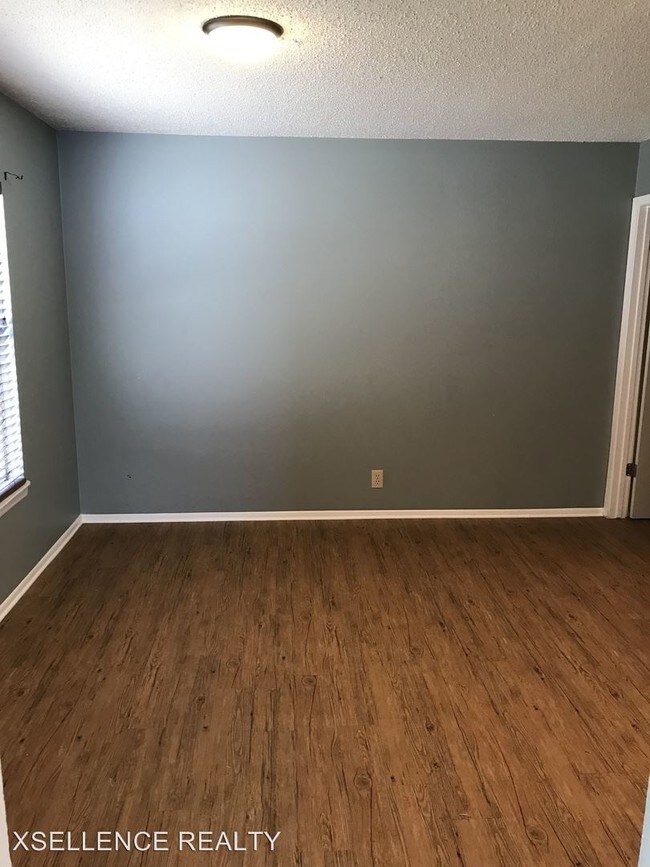 Building Photo - 13343 Pecan Glade