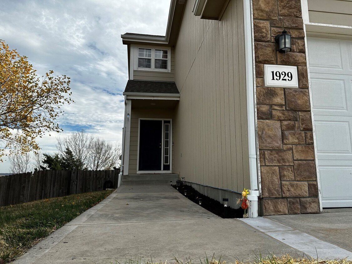 Foto principal - Spacious Home, North Park Area
