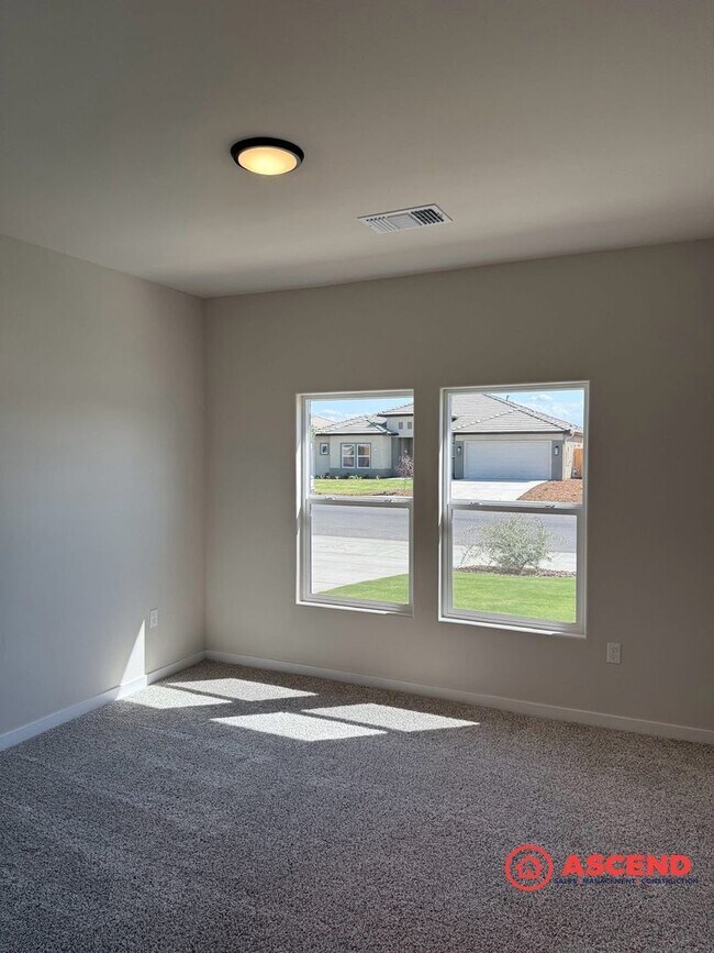Foto del edificio - Newly Built Home In Southwest!