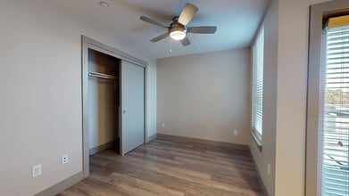 497 SF - X2 Studio 1 - X at Sloans