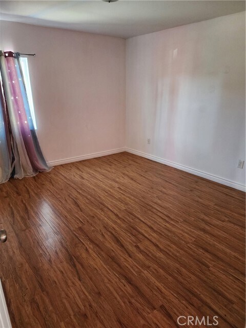 Foto del edificio - 1459 W 102nd St