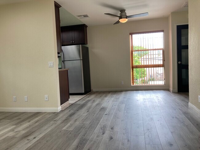 Building Photo - 2502 28th St