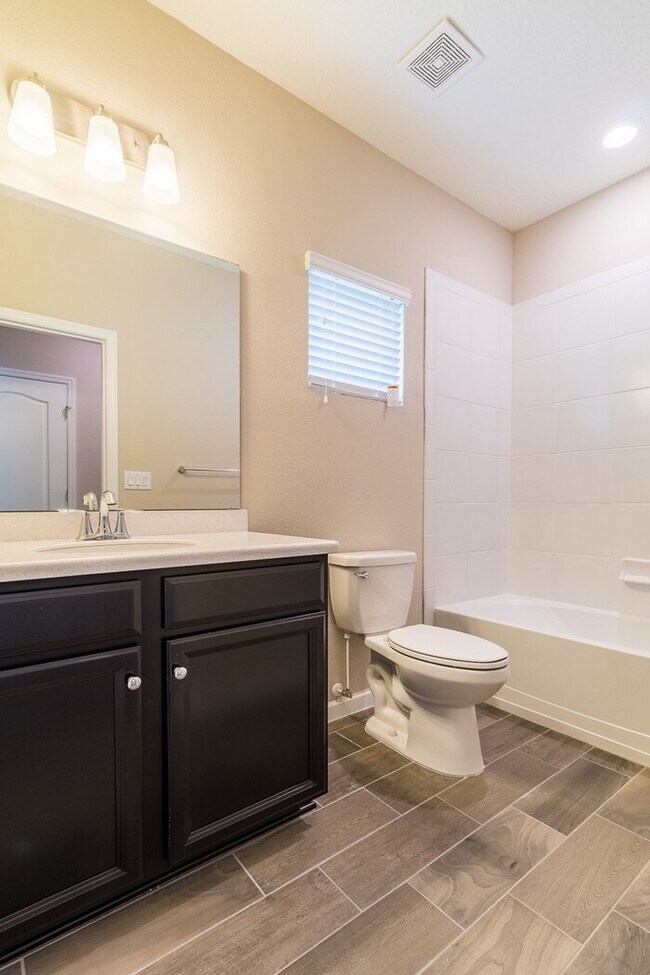 Foto del edificio - Bainebridge Estates Home for rent