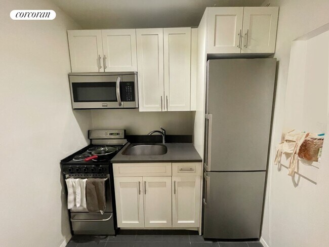 Foto del edificio - 312 E 85th St