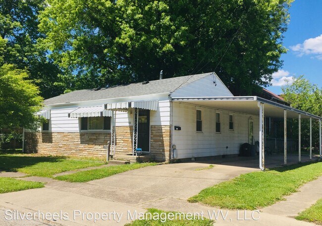 Building Photo - 3 br, 1 bath House - 1115 Tefft Street