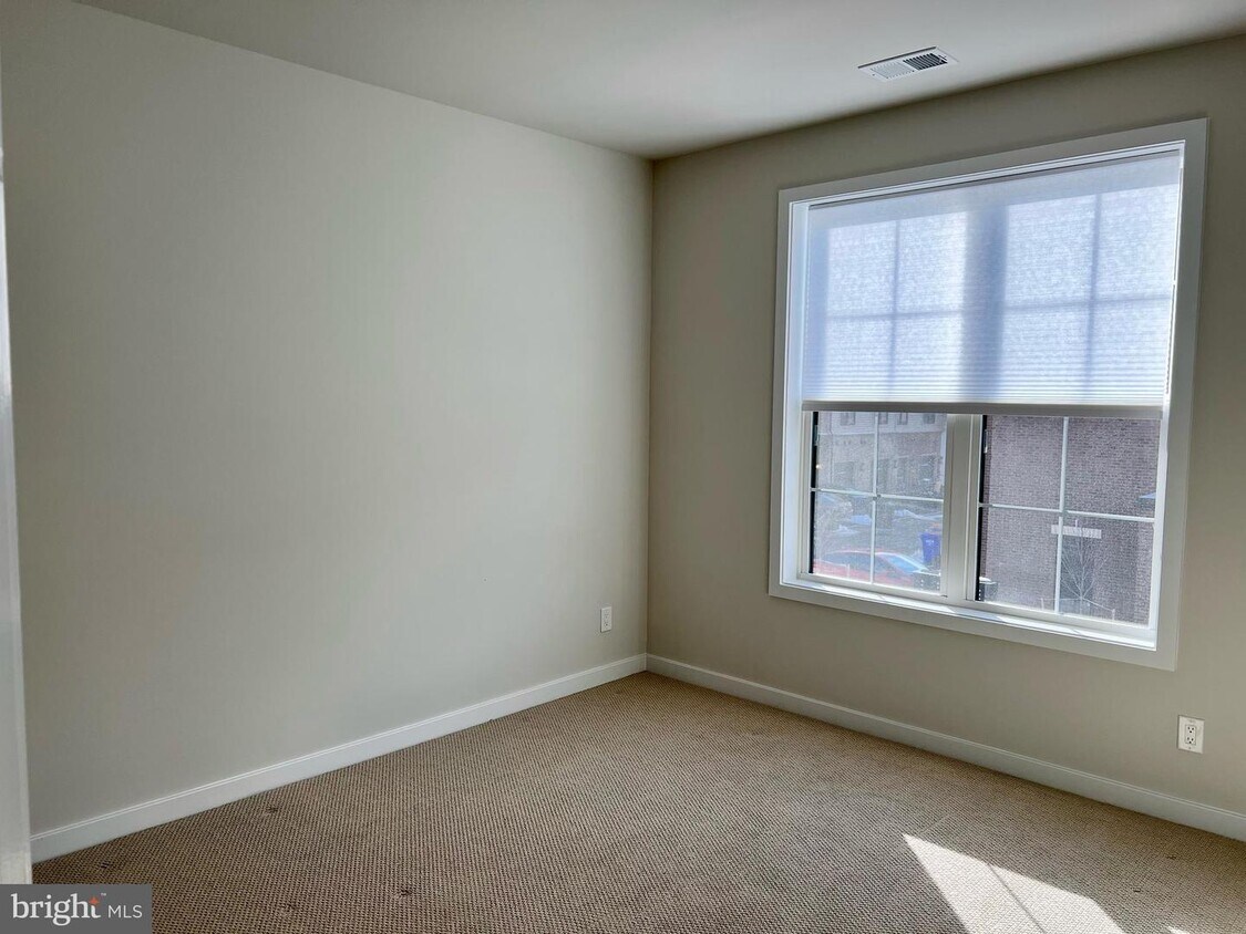 1740 McKenna Point Dr, McLean, VA 22102 Townhome Rentals in McLean VA