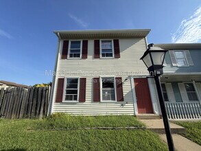 Building Photo - 5145 Cottonwood Ct