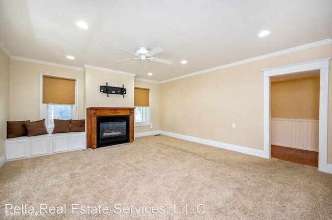 Building Photo - 3 br, 2.5 bath House - 508 Peace Street
