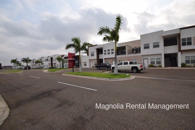 Foto del edificio - 4217 Colbath Ave
