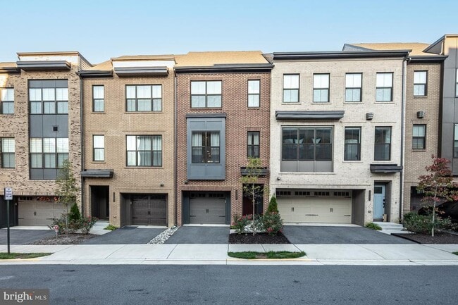 Foto del edificio - 5509 Valmarana Way