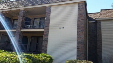 Building Photo - 1855 Poplar Woods Cir W