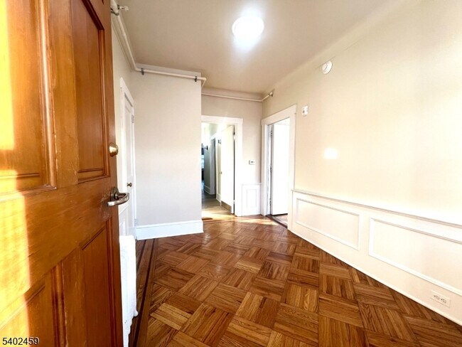 Foto del edificio - 185 Broad St