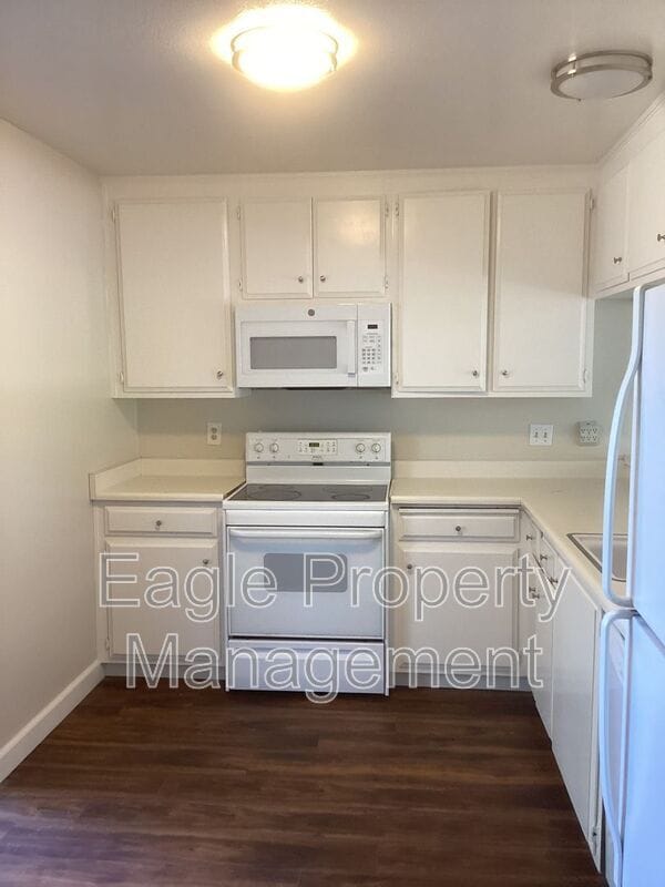 Building Photo - 6612 Embarcadero Dr