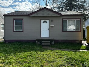Building Photo - 24824 Lauren Ave