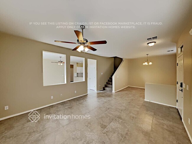 Building Photo - 2862 S Arroyo Ln